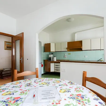 Lägenhet Casa Curti